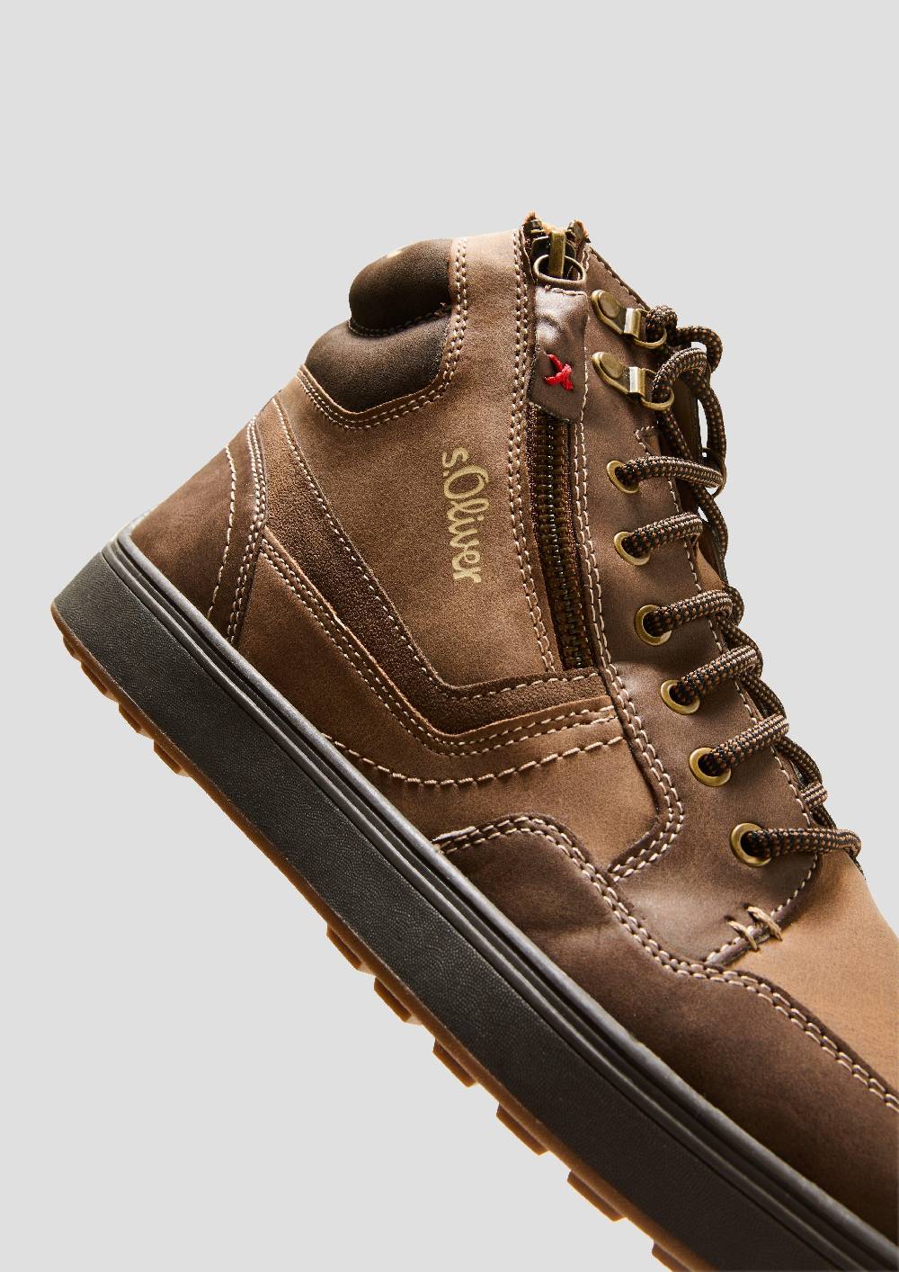 S.Oliver Gefütterte Boots mit Kontrastnähten Bis zu 50% Rabatt