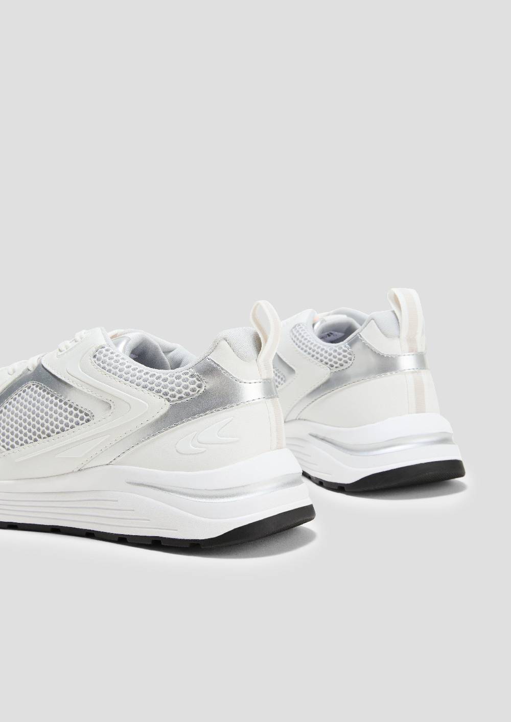S.Oliver Sportlicher Sneaker mit Mesh Zeitlich begrenztes Angebot