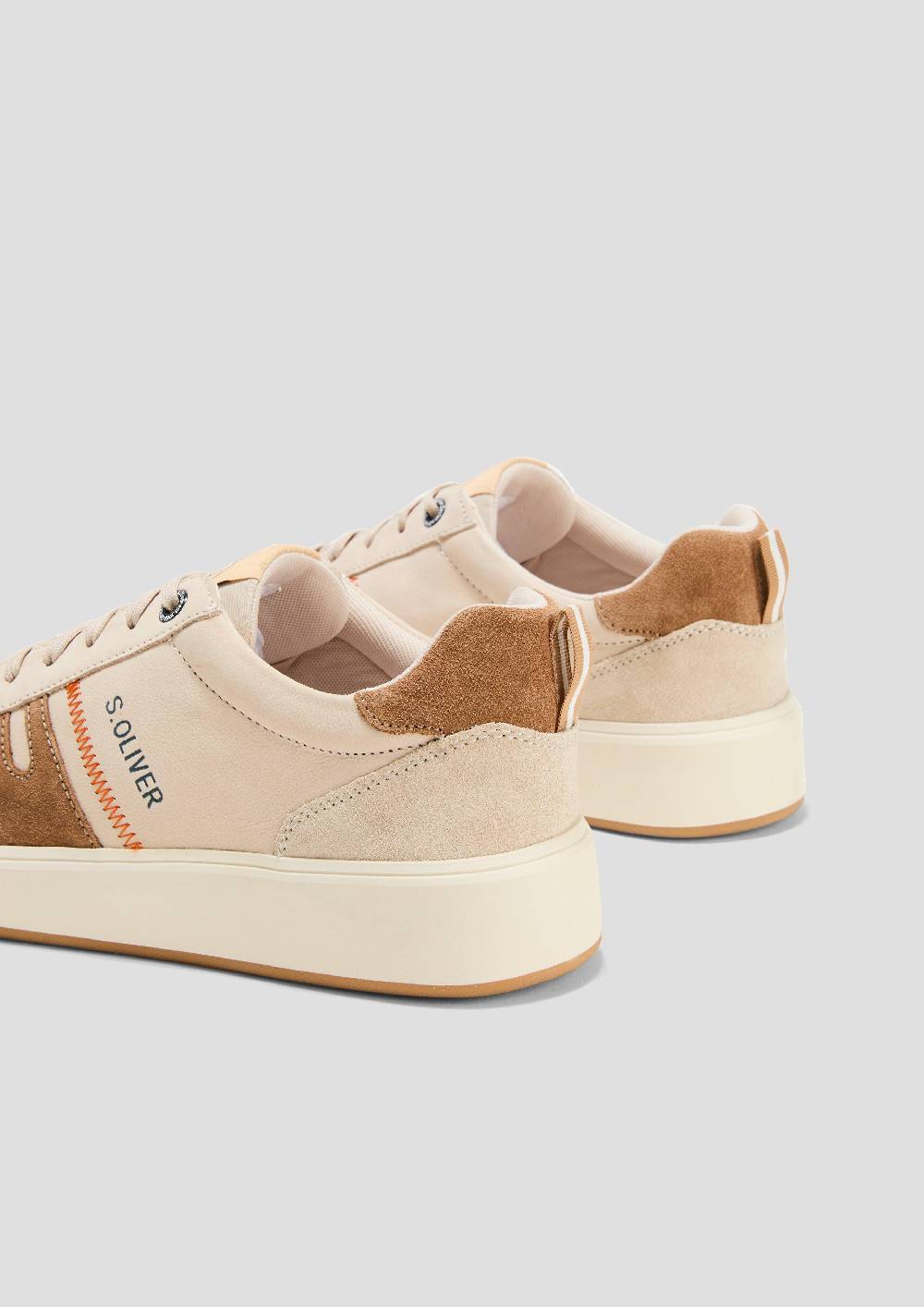 S.Oliver Sneaker aus Leder mit Logo-Detail Saisonale Angebote