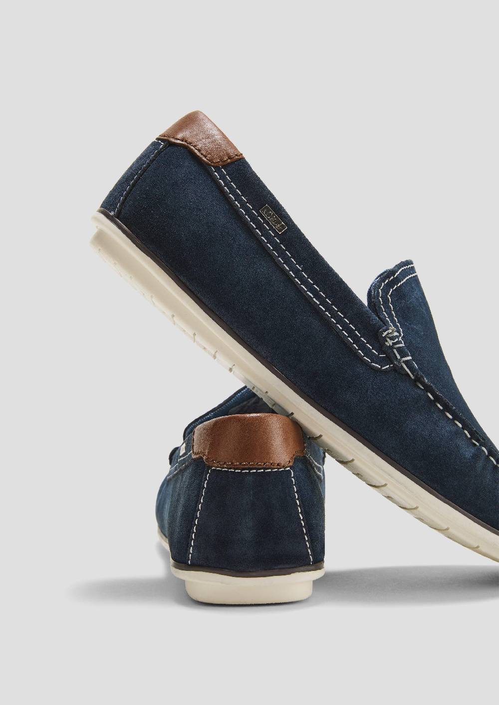 S.Oliver Slipper aus Leder mit Kontrastnähten Tägliche Deals