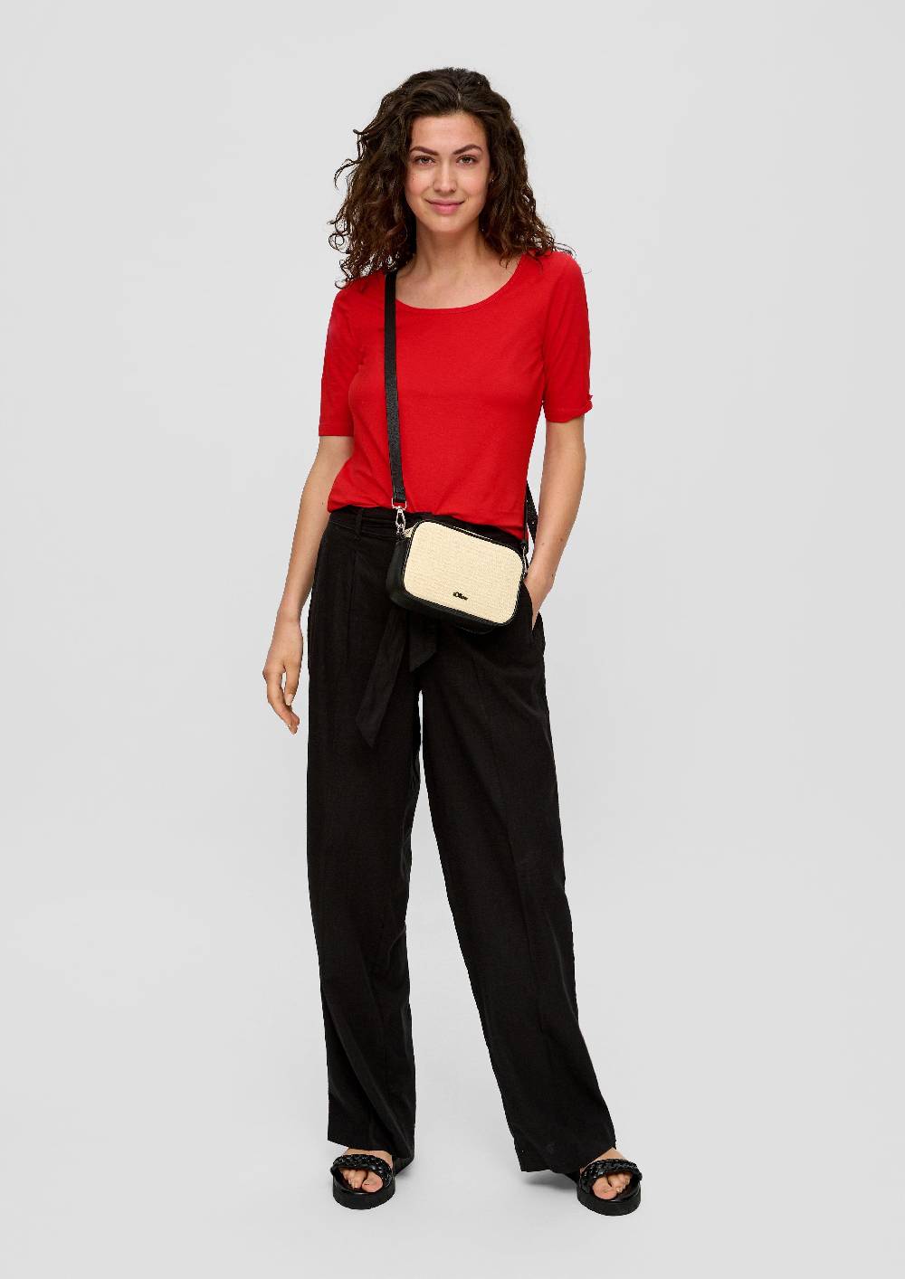 S.Oliver Elastisches Jersey-Shirt mit U-Ausschnitt Bis zu 65% Rabatt