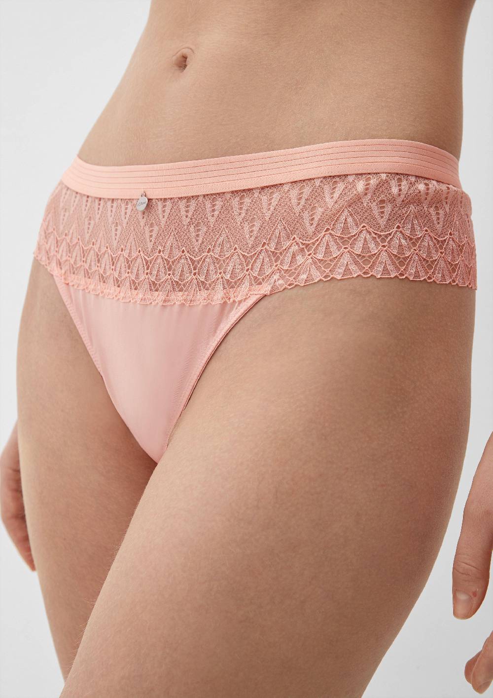 S.Oliver String mit Spitzendetails Vierteljährliche Förderung