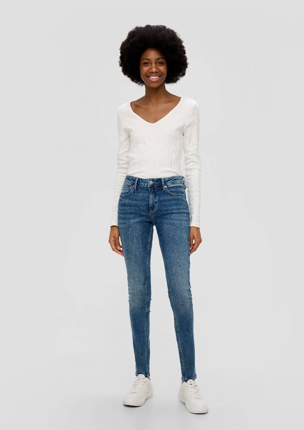 S.Oliver Sadie Jeans / Skinny Fit / Mid Rise / Skinny Leg / Baumwollstretch Speichern exportieren