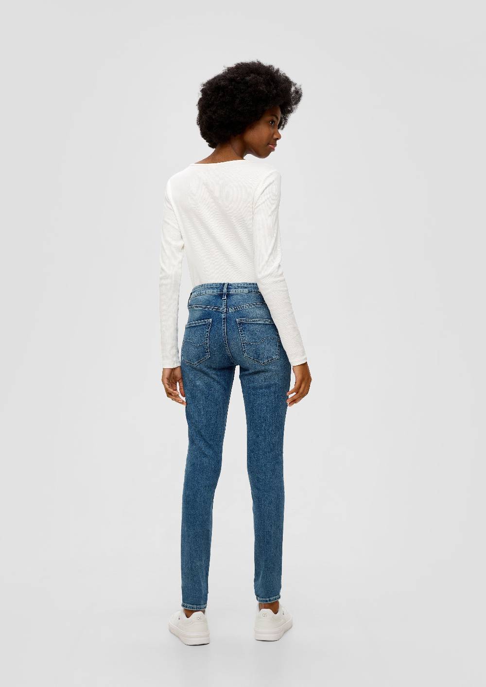 S.Oliver Sadie Jeans / Skinny Fit / Mid Rise / Skinny Leg / Baumwollstretch Speichern exportieren