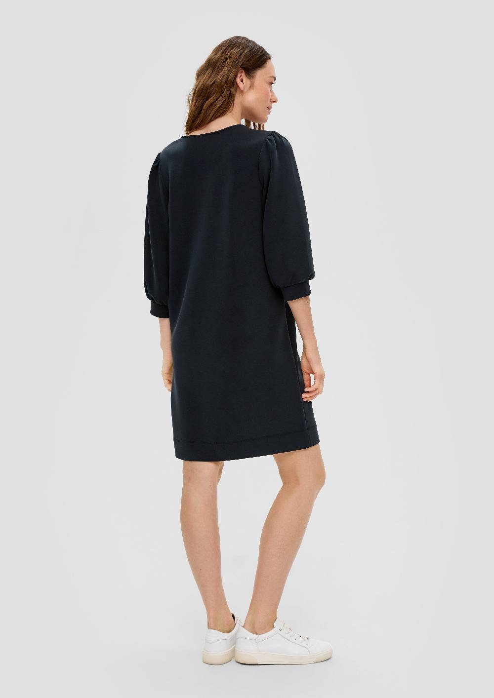 S.Oliver Softshell-Kleid mit V-Ausschnitt Fabrikpreis