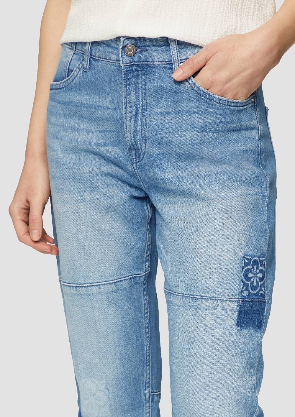 S.Oliver Ankle-Jeans Franciz / Relaxed Fit / Mid Rise / Tapered Leg / Laser-Print Sonderangebot