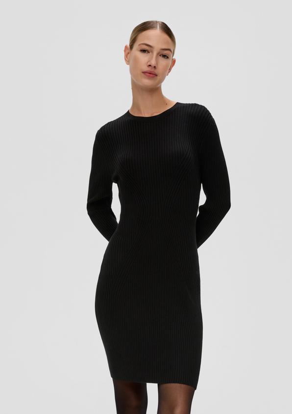 S.Oliver Geripptes Strickkleid aus Viskosemix Muttertagsangebot