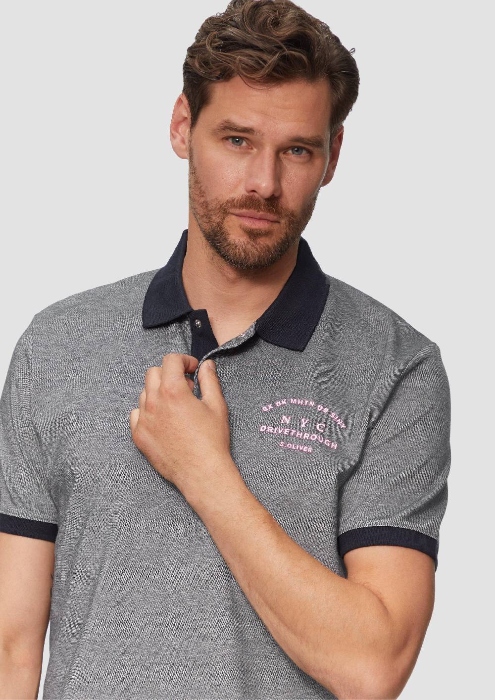S.Oliver Poloshirt aus Baumwollpiqué mit Kontrast-Details Letzter Tag