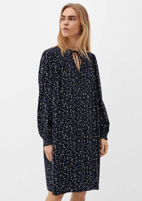 S.Oliver Viskosekleid mit Smok-Details JETZT KAUFEN