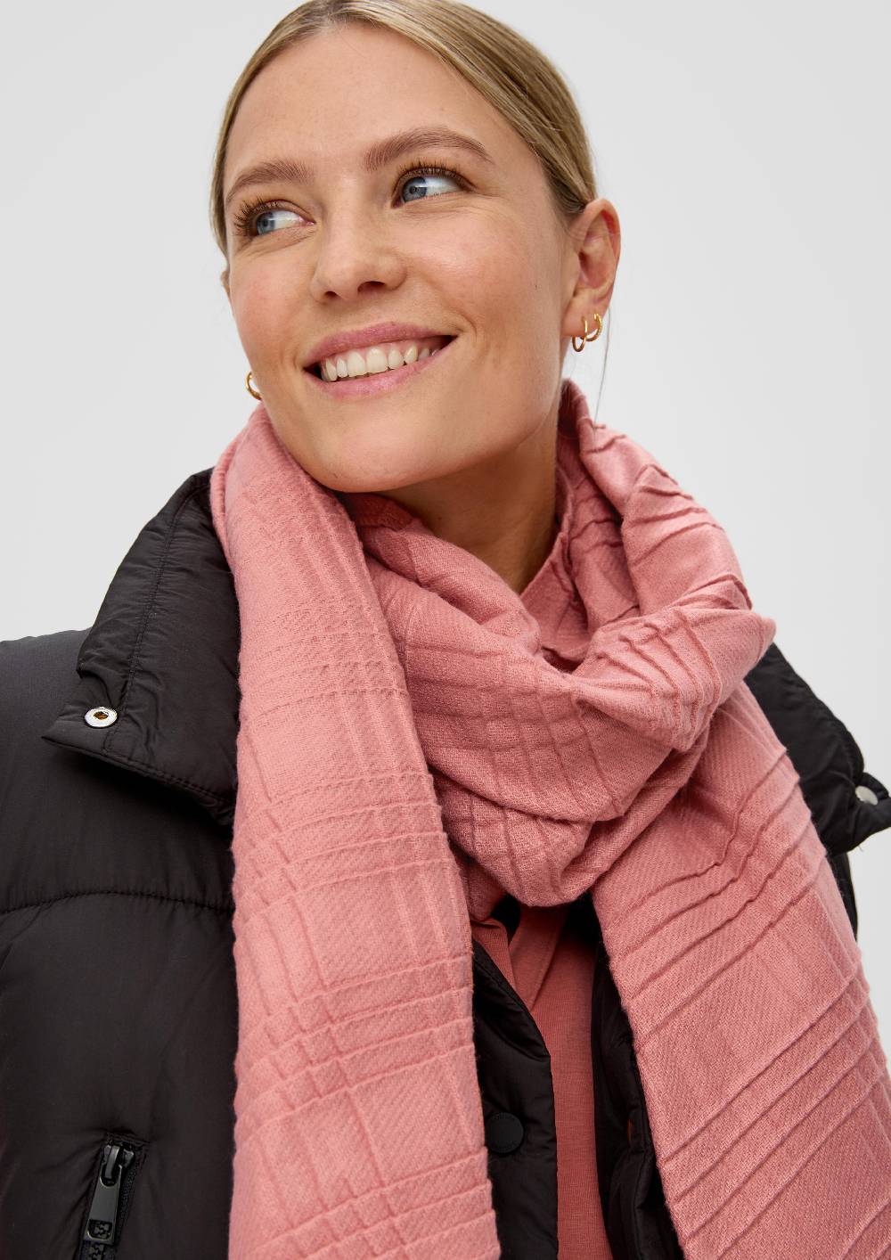 S.Oliver Schal mit Plisseefalten Begrenztes Angebot