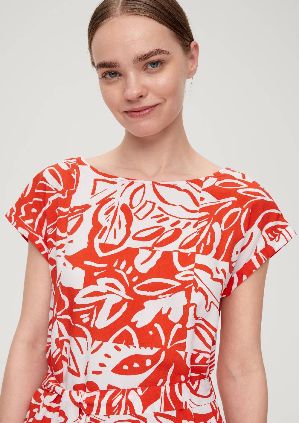 S.Oliver Kleid mit Bindeband aus Viskose Bestseller