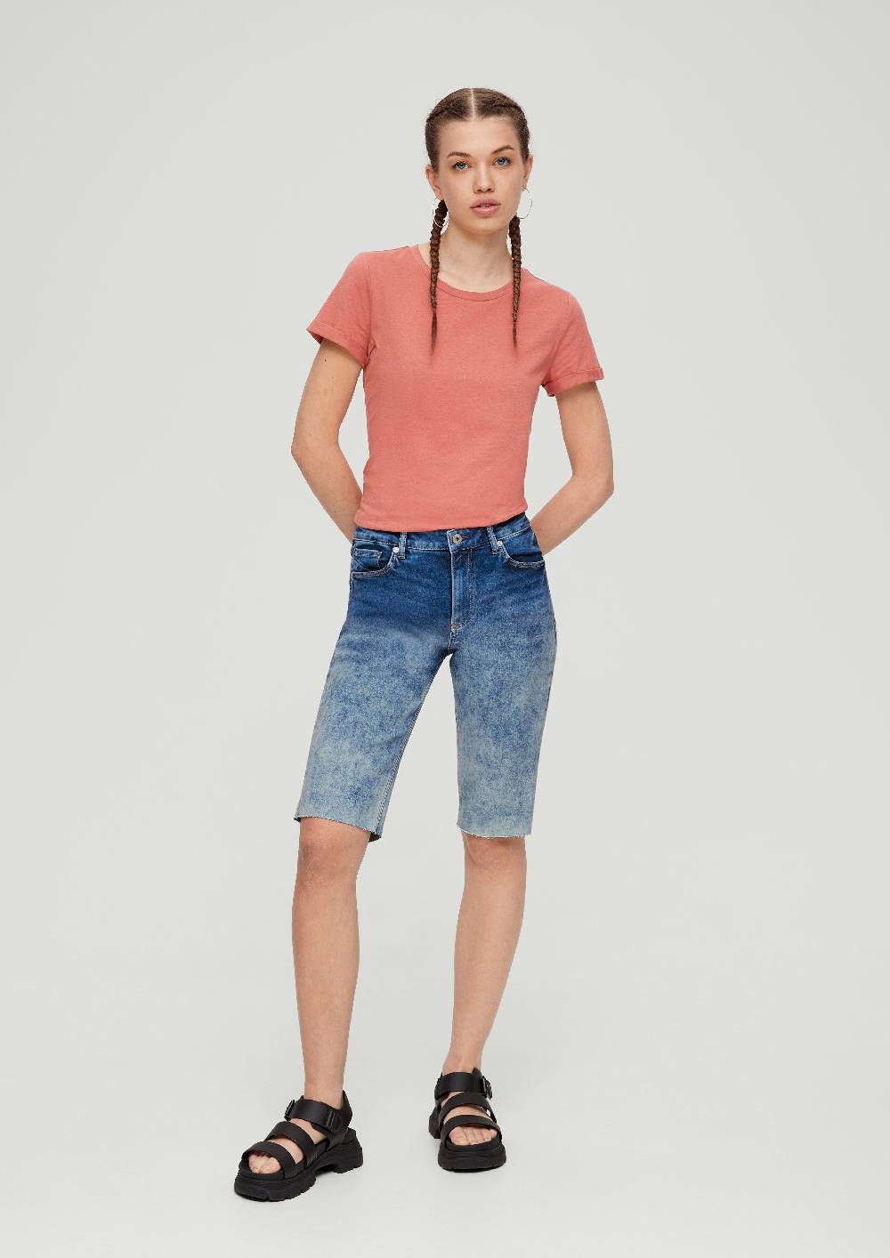 S.Oliver Bermuda-Jeans Catie / Slim Fit / Mid Rise / Slim Leg Super Sparpreis