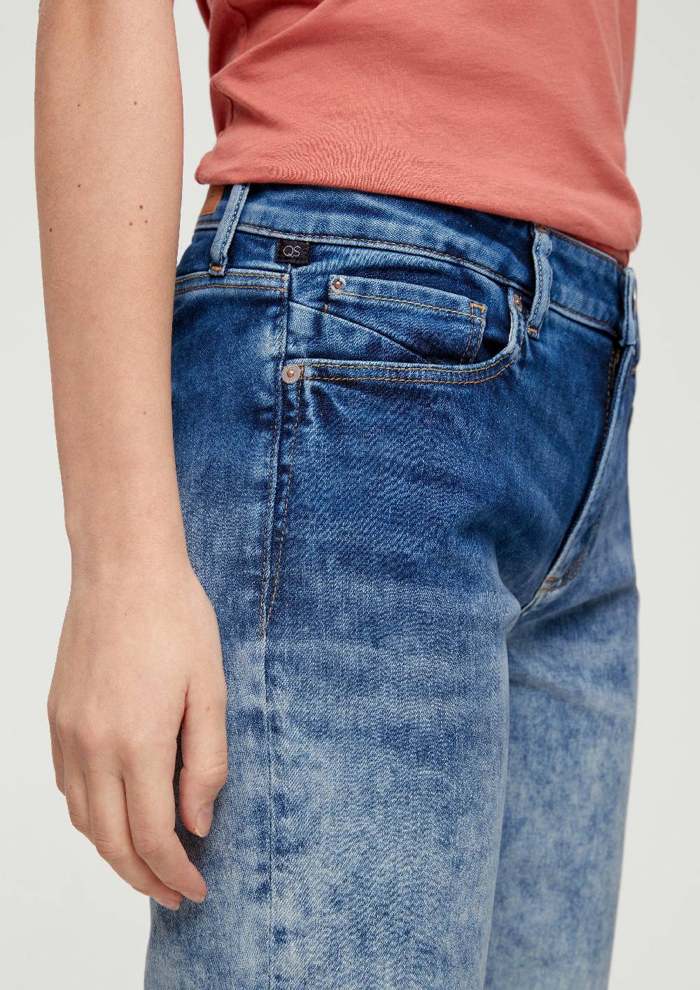 S.Oliver Bermuda-Jeans Catie / Slim Fit / Mid Rise / Slim Leg Super Sparpreis