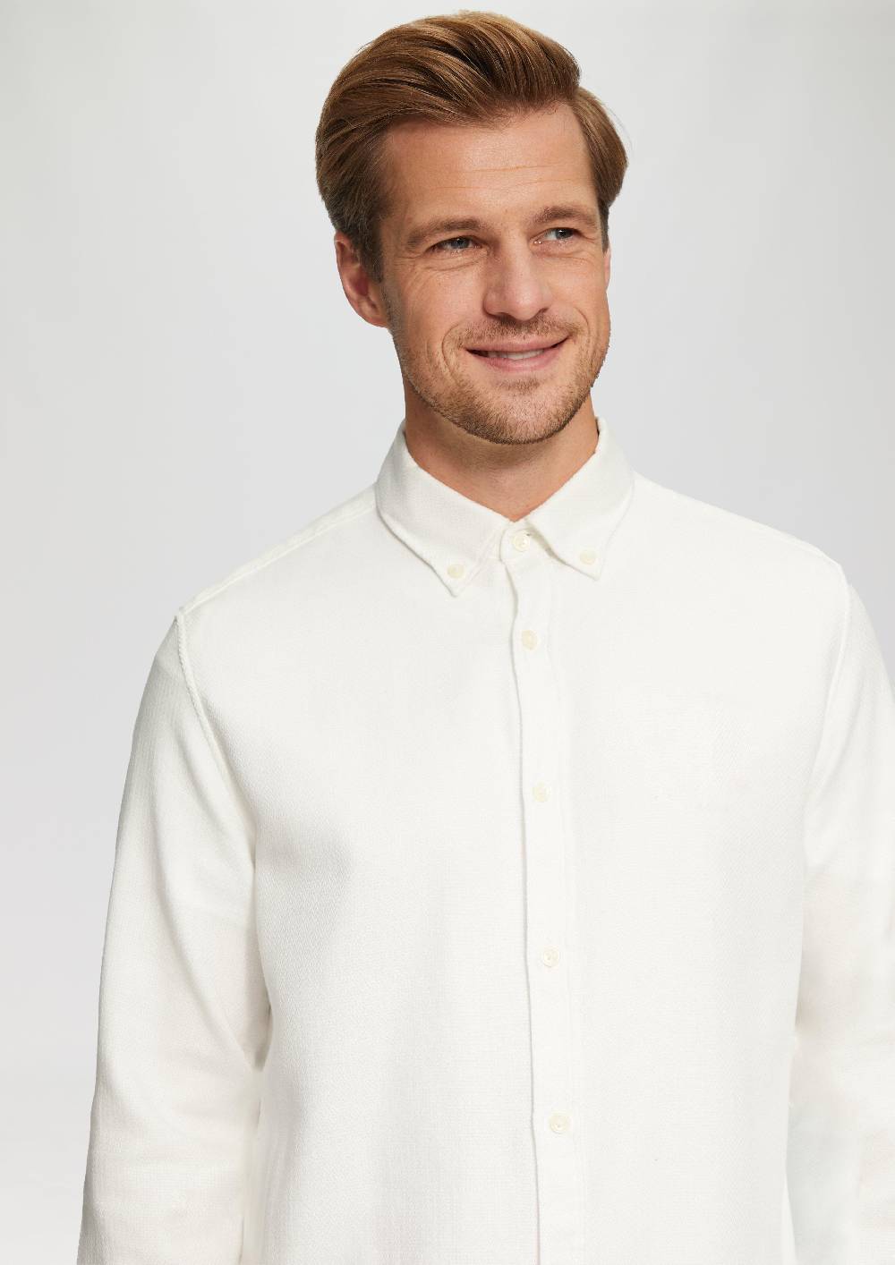 S.Oliver Regular Fit: Strukturiertes Baumwollhemd mit Button-down-Kragen Sonderangebot der Fabrik
