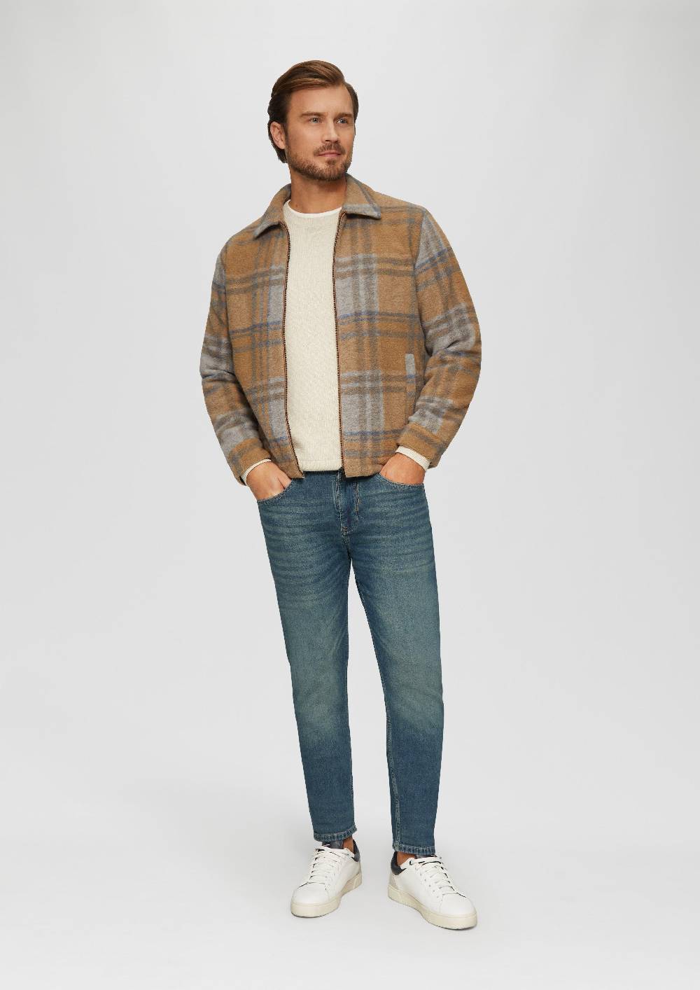 S.Oliver Jeans Mauro / Regular Fit / Mid Rise / Tapered Leg Im Verkauf