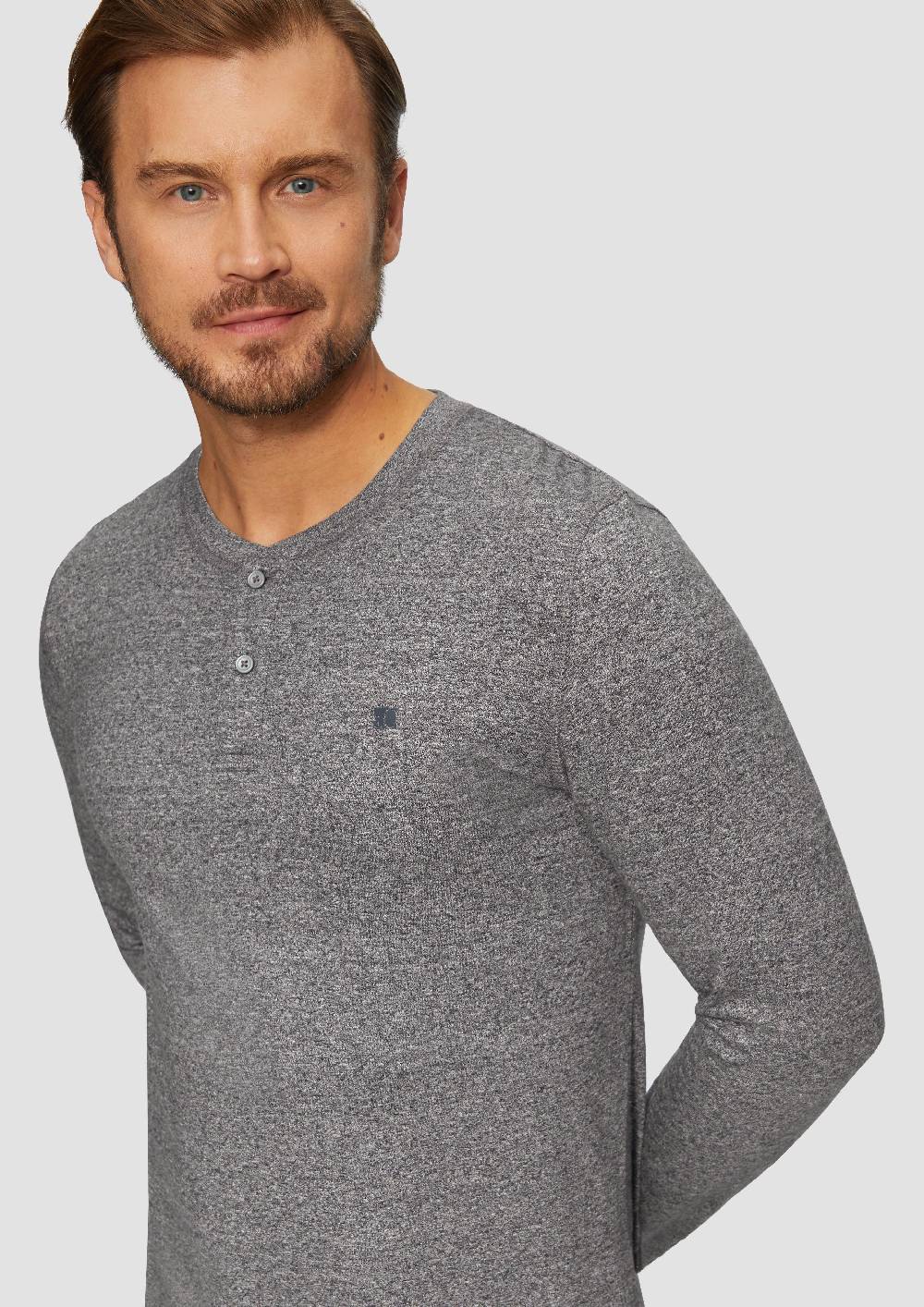 S.Oliver Meliertes Longsleeve mit Henley-Ausschnitt Rabatt