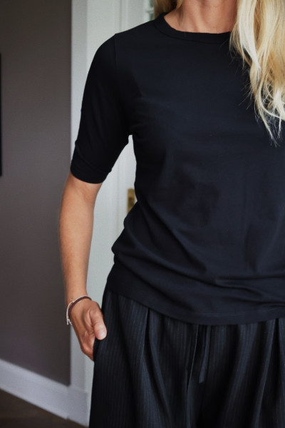 Sosue Half Sleeve Black Sonderangebot der Fabrik