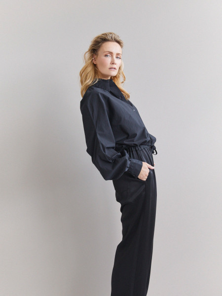 Sosue Bluse Antonia Short Draw String Black Exklusive Angebote