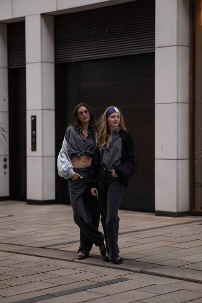 Sosue Antonia Slim Grey Begrenzt auf 3 Tage