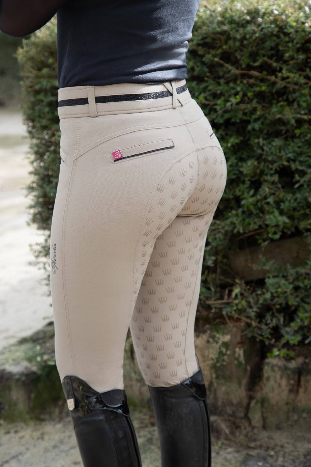 Spooks Sarina Full Grip Saisonale Angebote