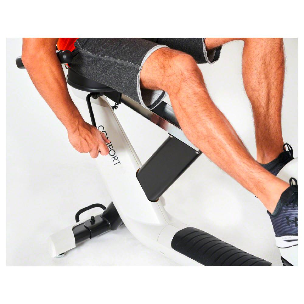 Sport Tec Horizon Fitness Halbliege-Ergometer Comfort R8.0 Räumungsverkauf