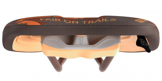 Sqlab Sattel 611 ERGOWAVE® active 2.1 ltd. Fair on Trails 16cm Fabrikpreis